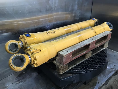 Liebherr image-picker-BE065A2E-D650-49AE-AF22-12DF9B3E39B6-853-0000014E08FCCFCC-JPG